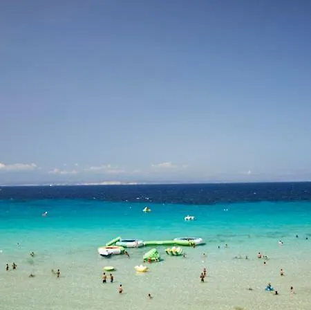 Sunny Seaside Badesi
